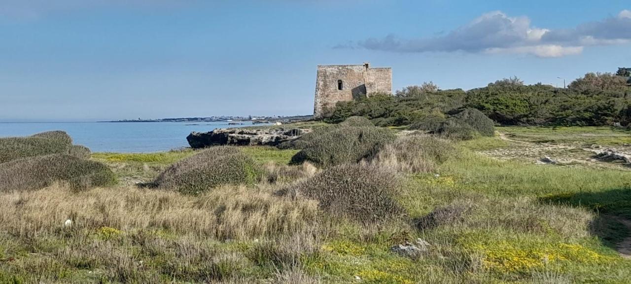 Vila Villino Il Melograno Torre Specchia Ruggeri Exteriér fotografie